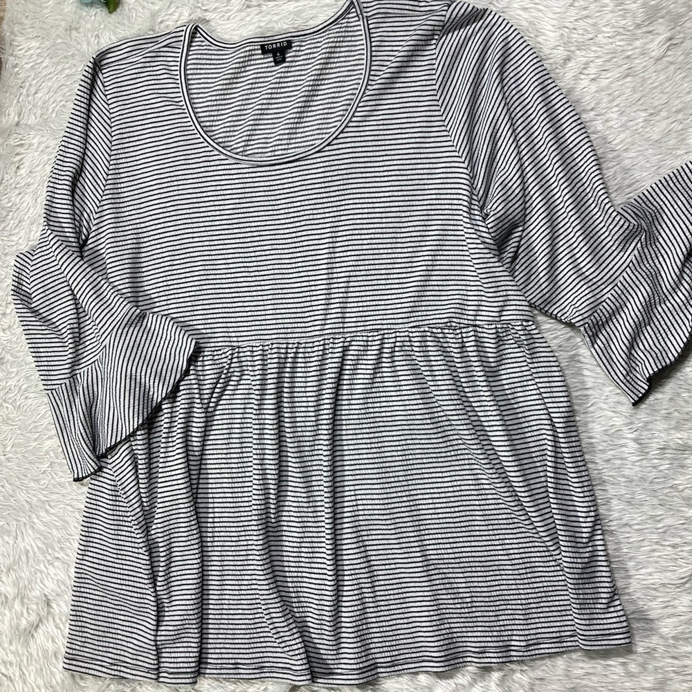 Torrid 3/4 Sleeve Striped Blouse